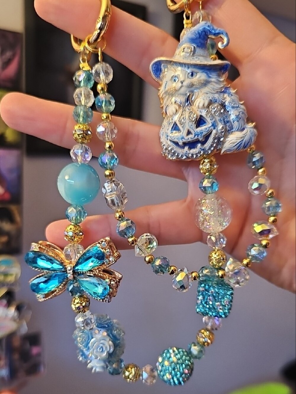 Blue Crystal Cat Witch Pumpkin Keychain - Purse Charm - Picture 2 of 4